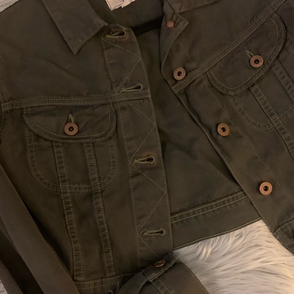 Lucky Brand Cropped Olive Denim Jacket - Picture 5 of 7